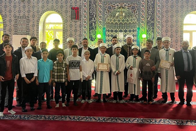 Tutak'ta hafızlar törenle icazet aldı