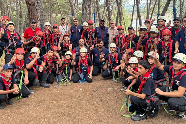Osmaniye'de Mevlid-i Nebi izci kampı düzenlendi