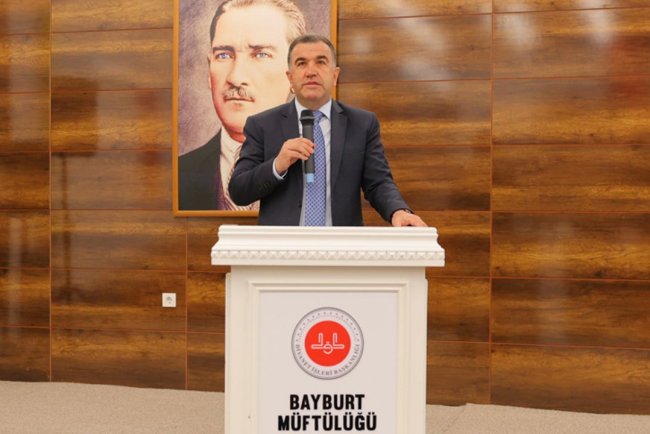 Vali Eldivan: Peygamberimiz bizler için en güzel rehberdir