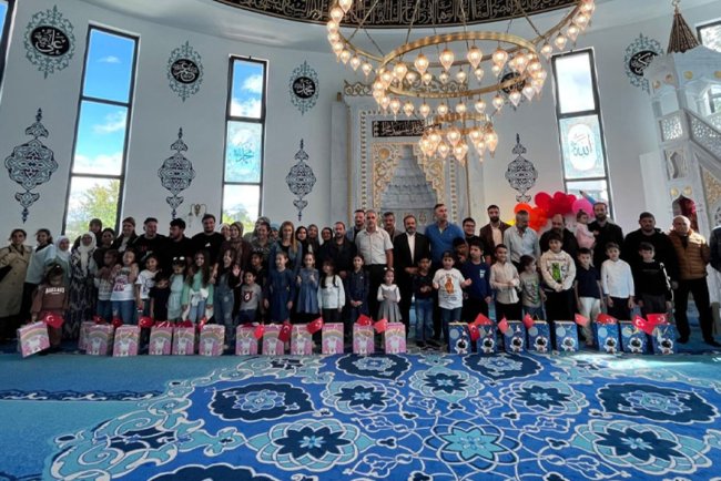 Nürnberg’deki camilerde "Bed-i Besmele" merasimleri düzenlendi