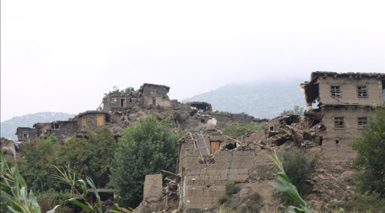 Afganistan'da meydana gelen depremde ölenlerin sayısı 2 bin 205'e yükseldi