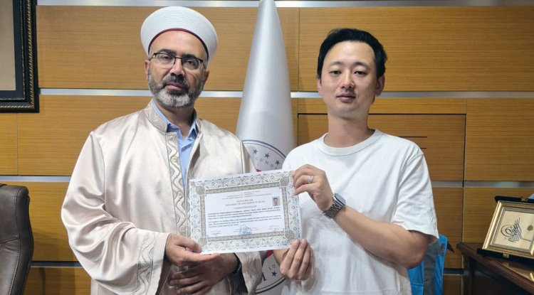 Koreli Changhwan Kim, Pendik’te Müslüman oldu