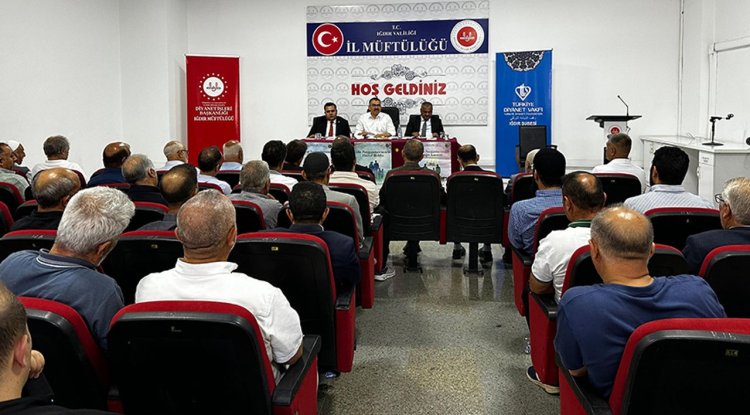 Iğdır'da kanaat önderleri Mevlid-i Nebi gündemiyle toplandı
