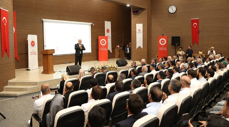 Muş'ta Mevlid-i Nebi konferansı düzenlendi