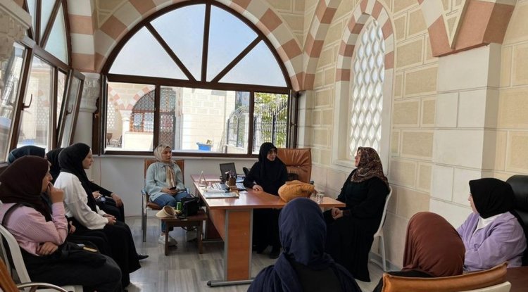 Bağcılar'da gençlere müftülük hizmetleri tanıtıldı