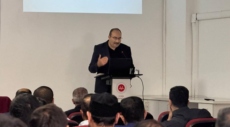 Iğdır'da Hz. Peygamber'in merhameti konuşuldu