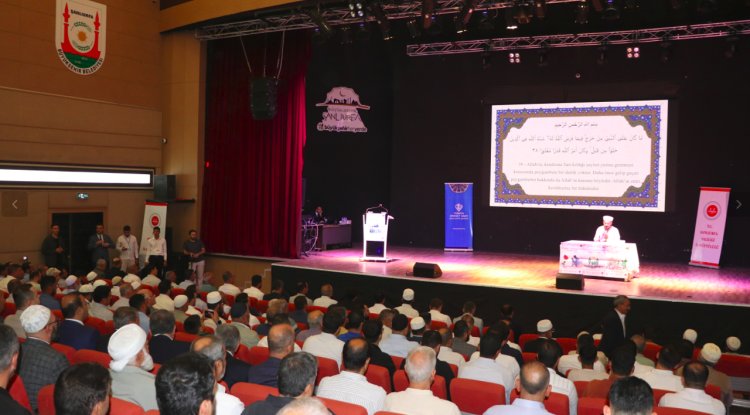 Şanlıurfa'da "Peygamberimiz ve Aile Ahlakı" konferansı