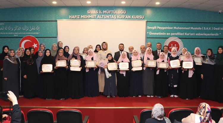 Sivas'ta 46 hafız belge aldı