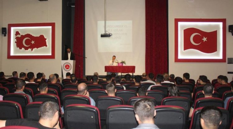 Cezaevinde Mevlid-İ Nebi programı