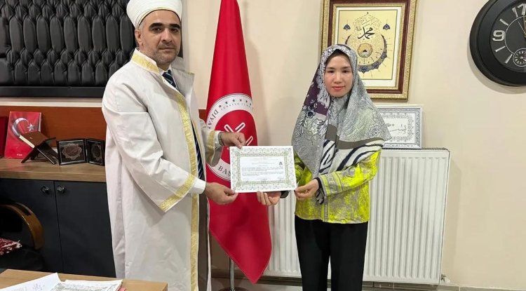 Vietnamlı kadın Hakkari'de Müslüman oldu