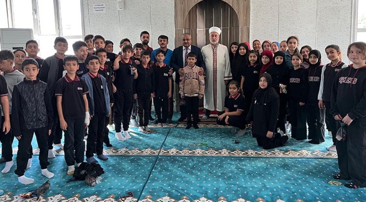 Müftü Demirel: Camiler eğitim ve buluşma merkezidir