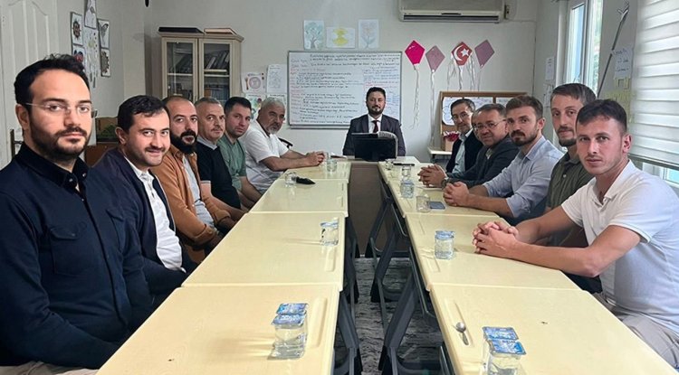 Yakakent'te din görevlileri kitap müzakerelerinde buluşuyor