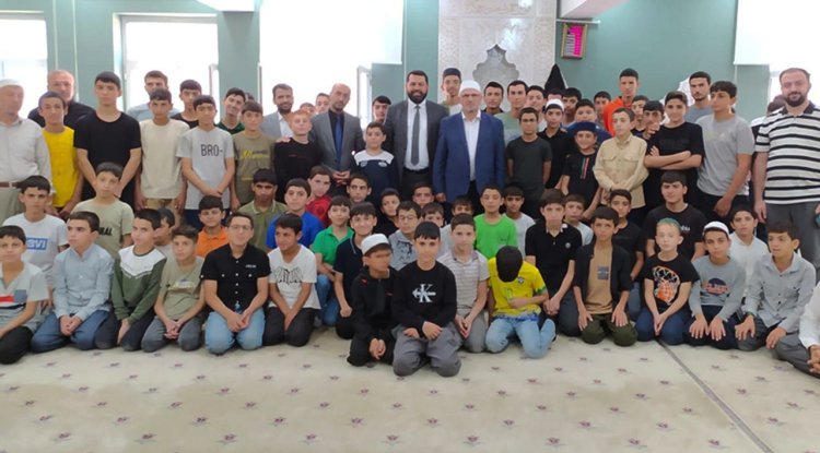 Kurul Üyesi Noğman, Bağlar'da Kur'an Kursu öğrencileriyle buluştu