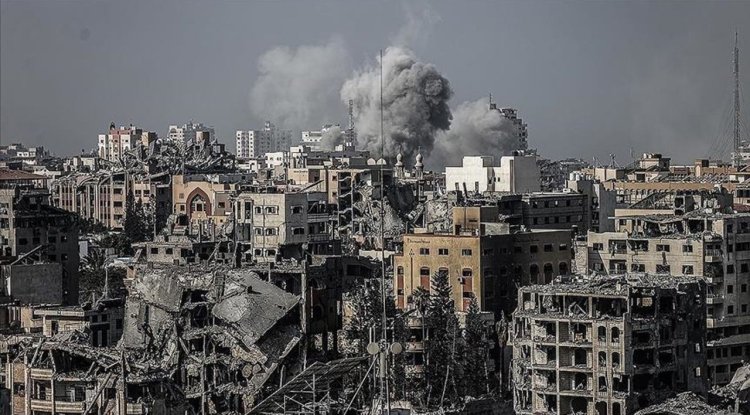 İşgal güçleri Gazze’deki el-Hılu Hastanesi’ni vurdu