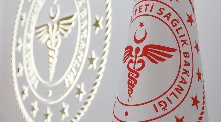 Sağlık Bakanlığı, 15 bin 247 sözleşmeli personel ve 2 bin 753 sürekli işçi alacak