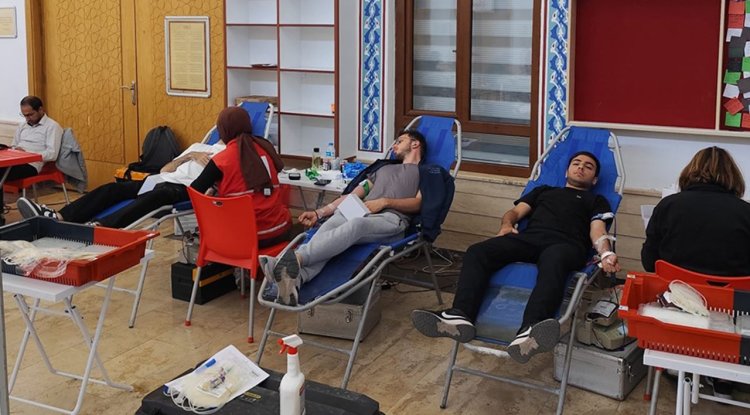 Konya Diyanet Gençlik Merkezi'nde kan bağışı kampanyası düzenlendi