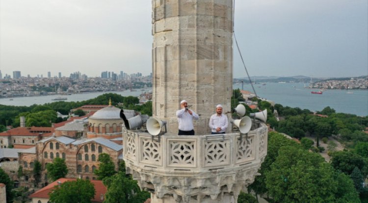 Ezan nasıl okunur? Ezan Türkçe ve Arapça okunuşu