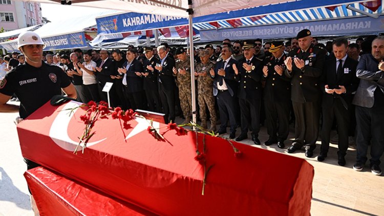 Mersin'de şehit olan polis memuru Mustafa Karapınar, son yolculuğuna uğurlandı