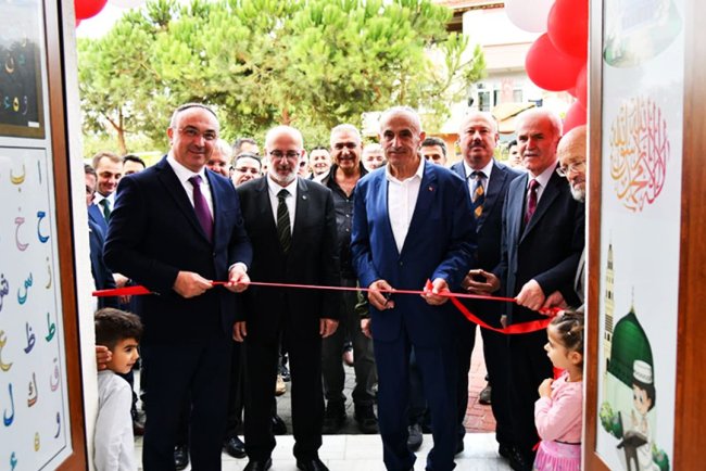 Marmaraereğlisi'nde cami ve Kur'an kursu açıldı
