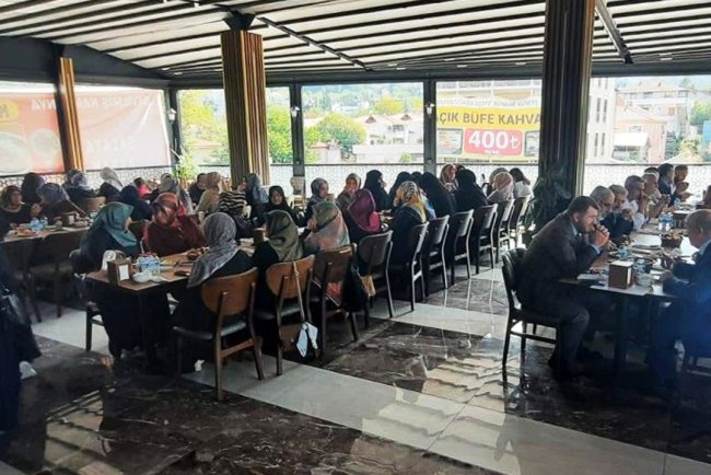 Sapanca'da din görevlileri unutulmadı