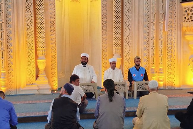 Bağlar'da vefat eden din görevlileri anıldı