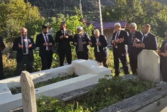 Şavşat'ın İlk Müftüsü Müderris Süleyman Özbek anıldı