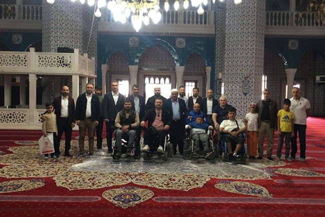 Iğdır'da özel bireyler camide ağırlandı