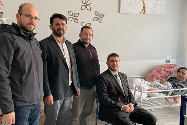 Pazarlar'da özel bireylere vefa