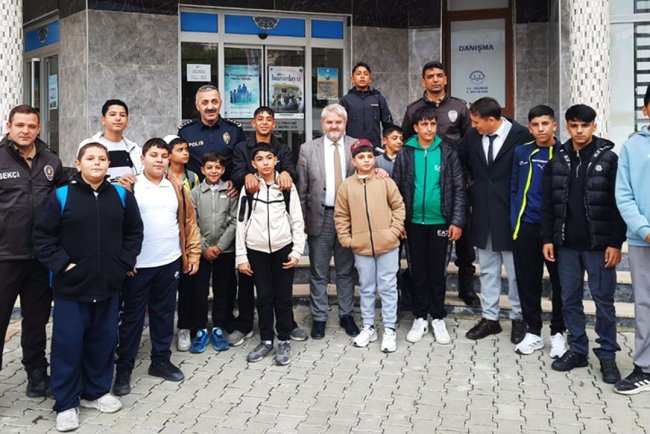 Tekirdağlı roman çocuklardan müftülüğe ziyaret