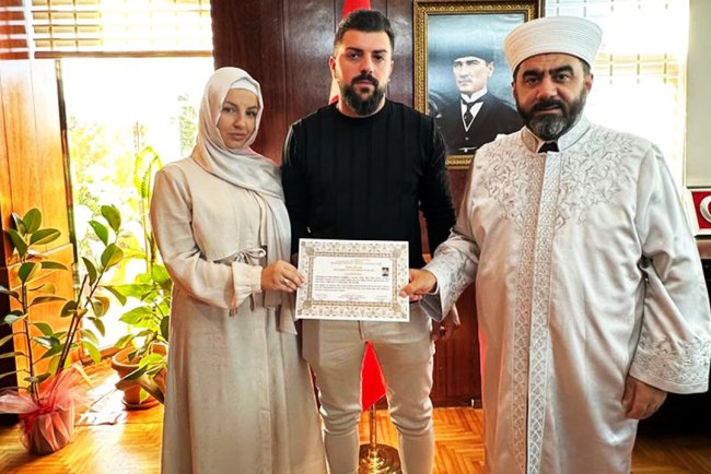 Sırbistanlı genç, Trabzon'da Müslüman oldu