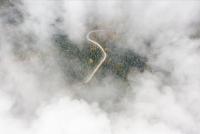 Sisle kaplanan Yedigöller yolu dronla görüntülendi