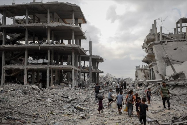 Gazze'deki Sivil Savunma Sözcüsü: Enkaz altındaki 10 binden fazla kişinin cenazesini çıkaracak imkanımız yok