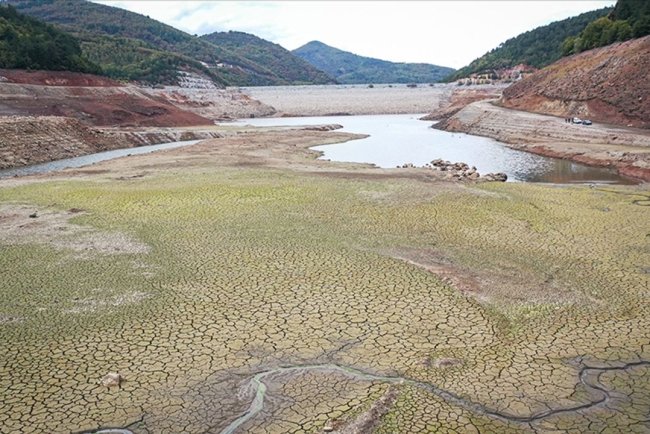 Türkiye genelinde bu yıl yağış verileri son 52 yılın en düşük seviyesine indi