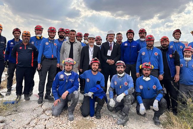 TDV Eskişehir Arama Kurtarma Ekibi akredite oldu