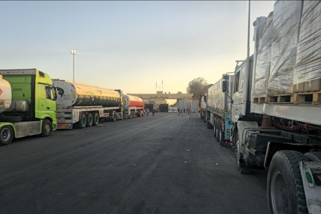 Gazze'nin "dünyaya açılan kapısı" Refah'ta belirsizlik sürüyor