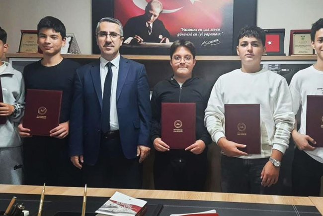 Sapanca'da 14 Hafız belgelerini aldı