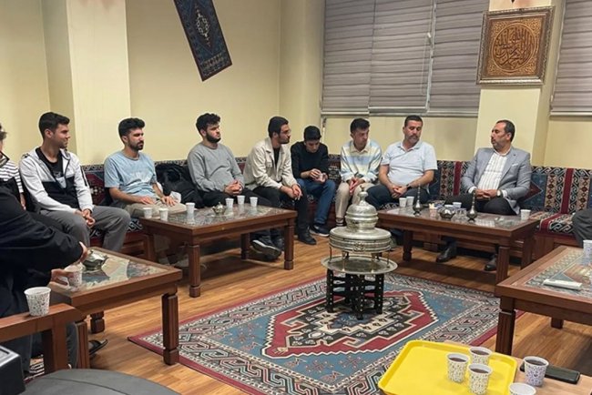 Menteşe'de gençler "İrfan Meclisi"nde