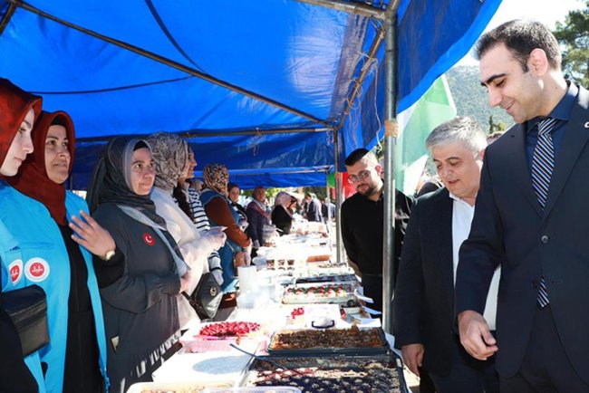 Akseki'den Filistin'e anlamlı destek