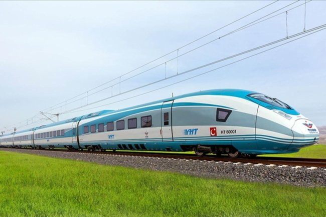 Türkiye'nin demir yolu ağı 2026'da 14 bin 437 kilometreye ulaşacak