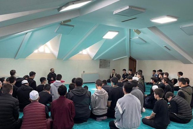 Bağcılar'da "Her Ay Bir Konu Bir Konuk" programı