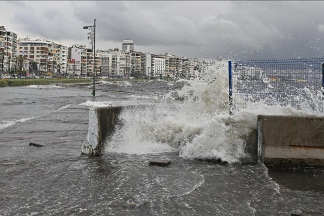 Marmara ile Kuzey Ege'de fırtına bekleniyor