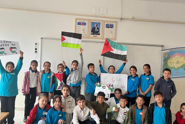 Ceylanpınar'daki okullardan Gazze'ye destek