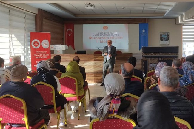 Isparta'da "Umre Eğitim Semineri" düzenlendi