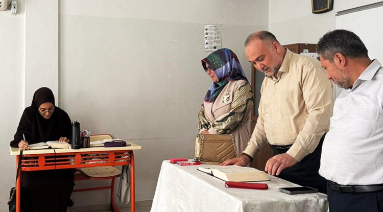 Taşcı: İslam ümmetine örnek olacak nesillersiniz