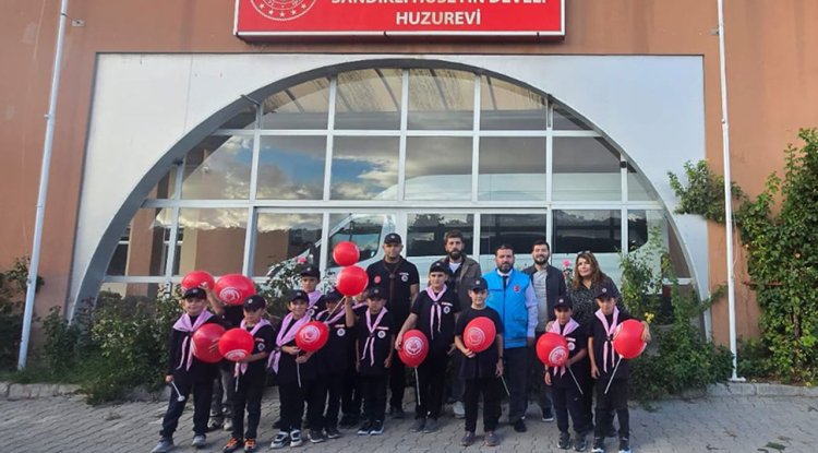 Diyanet izcilerinden büyüklere vefa ziyareti