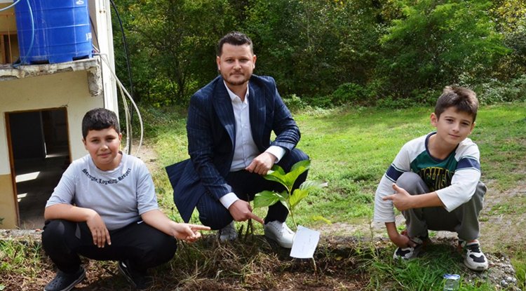 Vicdanın renkleri fidanlarla buluştu