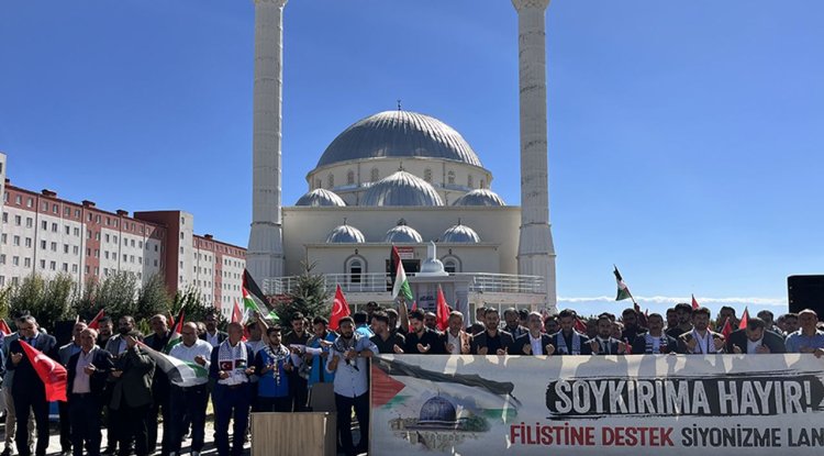 Niğde'de gençler Gazze için buluştu