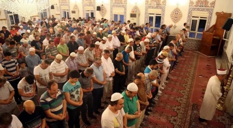 Cuma namazı saat kaçta? 10 Ekim 2025 il il cuma namazı vakitleri Diyanet listesi