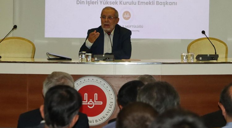 Manisa'da "Güncel Fetvalar" konferansı düzenlendi