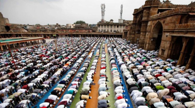 Cenaze namazı nasıl kılınır? Nasıl niyet edilir? Cenaze namazı kaç rekattır?